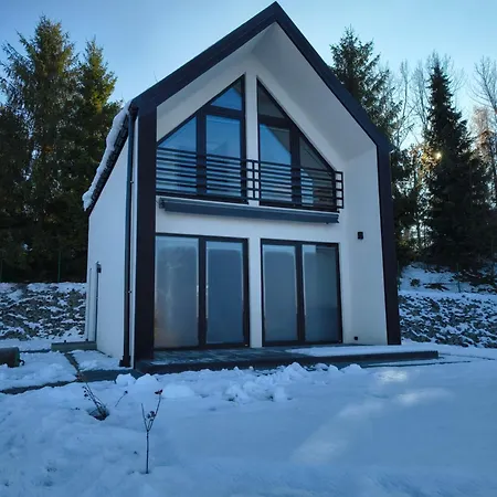 Nad Jeziorem Apartmán *